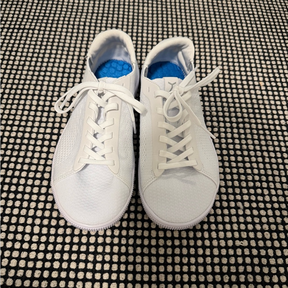 Flux Adapt Trainer Barefoot Triple White Knit White Sole 7 Women 6 Men